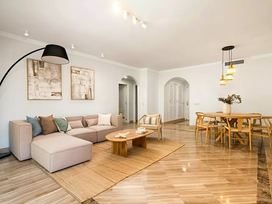 Immagine 10 di Casa indipendente in affitto  in Alameda de las Brisas a Marbella