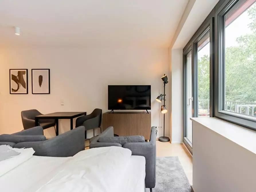 Immagine 4 di Appartamento in affitto  in Mariannenplatz a Berlin Kreuzberg