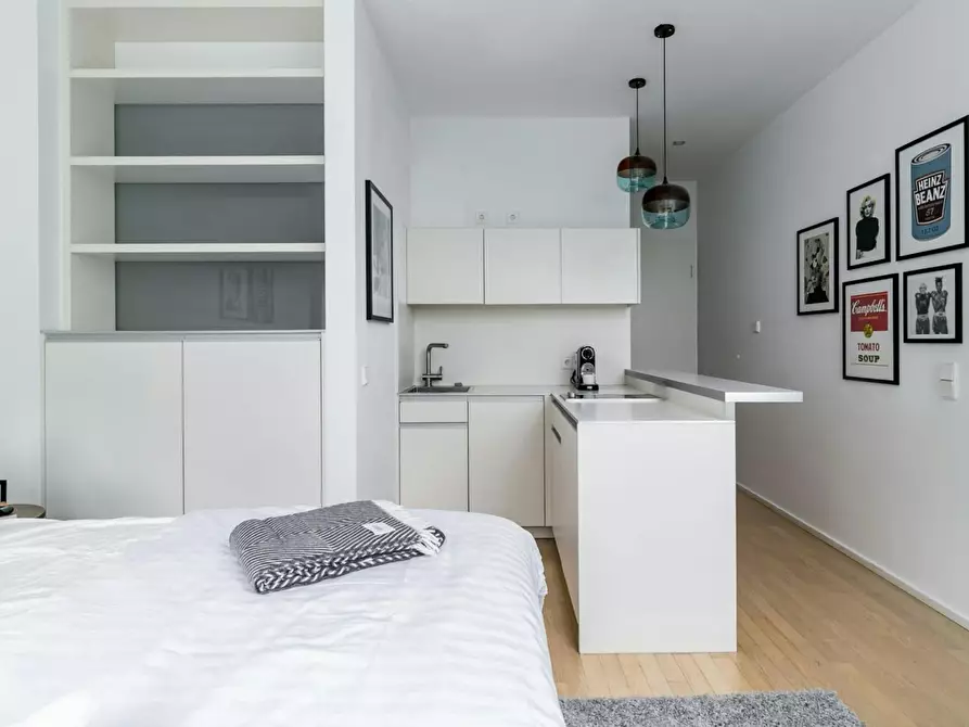 Immagine 3 di Appartamento in affitto  in Mariannenplatz a Berlin Kreuzberg