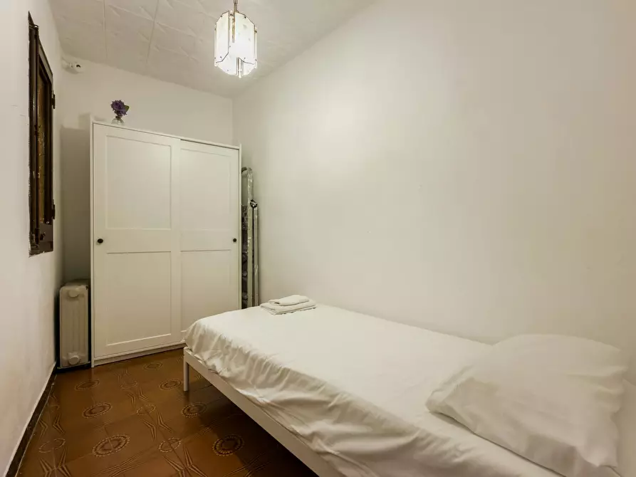 Immagine 10 di Appartamento in affitto  in Carrer de Bacardí a Barcelona