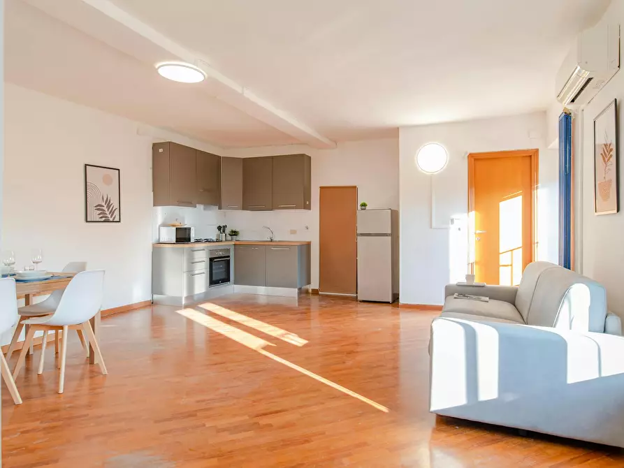 Immagine 2 di Appartamento in affitto  in Via Giuseppe Garibaldi a Torino