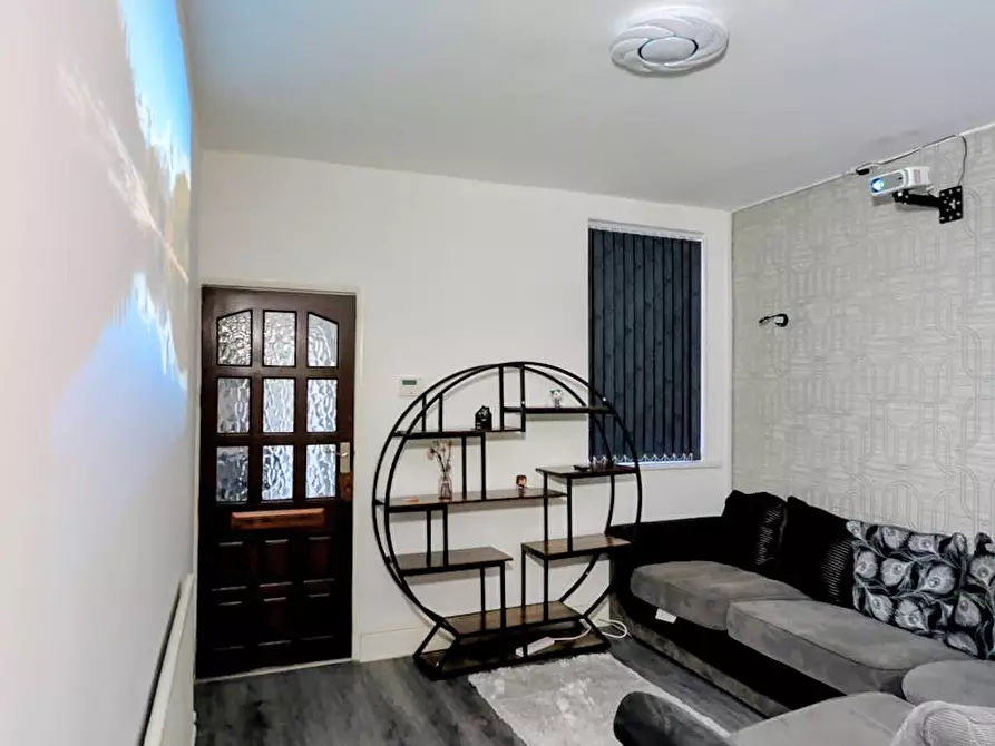 Immagine 2 di Casa indipendente in affitto  in Western Road a Leicester