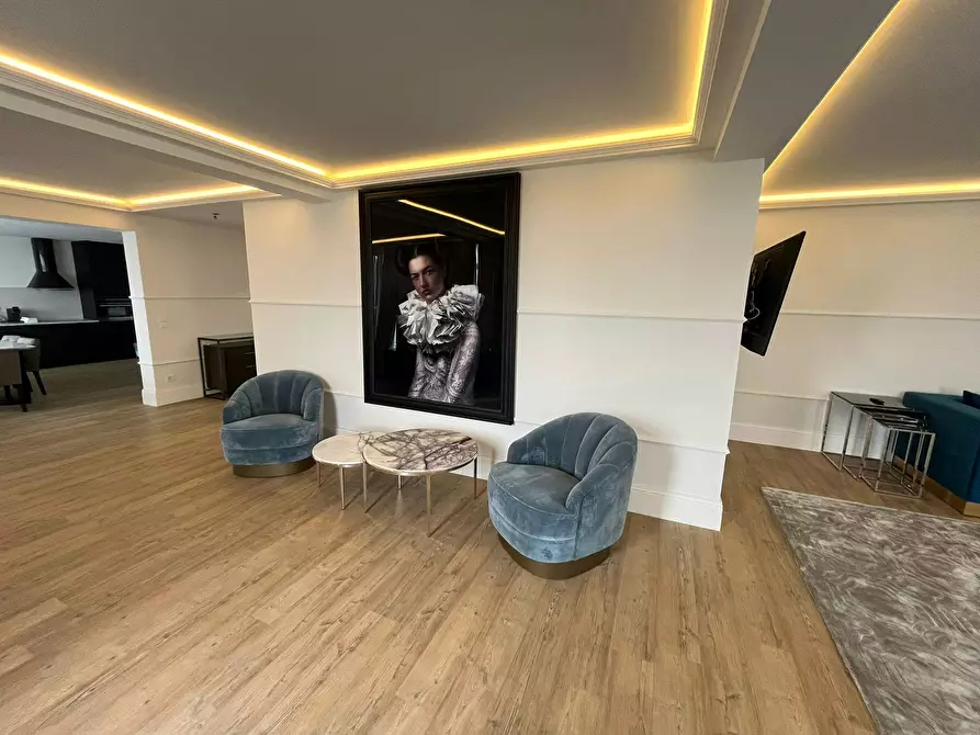 Immagine 5 di Appartamento in affitto  in Bismarckstraße a Berlin