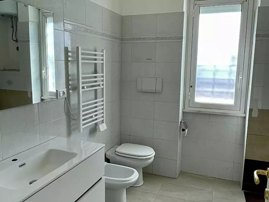 Immagine 6 di Appartamento in affitto  in Via Andrea Verga a Roma