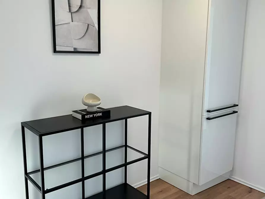 Immagine 9 di Appartamento in affitto  in Helmutstraße a Düsseldorf