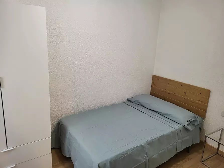 Immagine 1 di Camera in affitto  in Carrer Gabriel y Galán a Elx/Elche