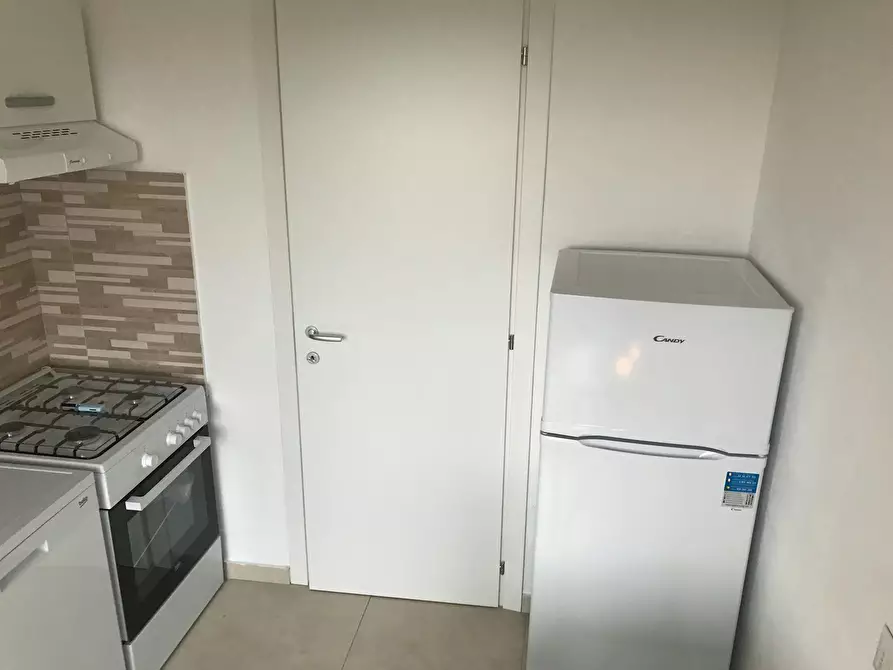 Immagine 7 di Camera in affitto  in Viale Lombardia a Castellanza