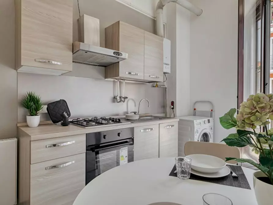 Immagine 3 di Camera in affitto  in Via Francesco Brioschi a Milano