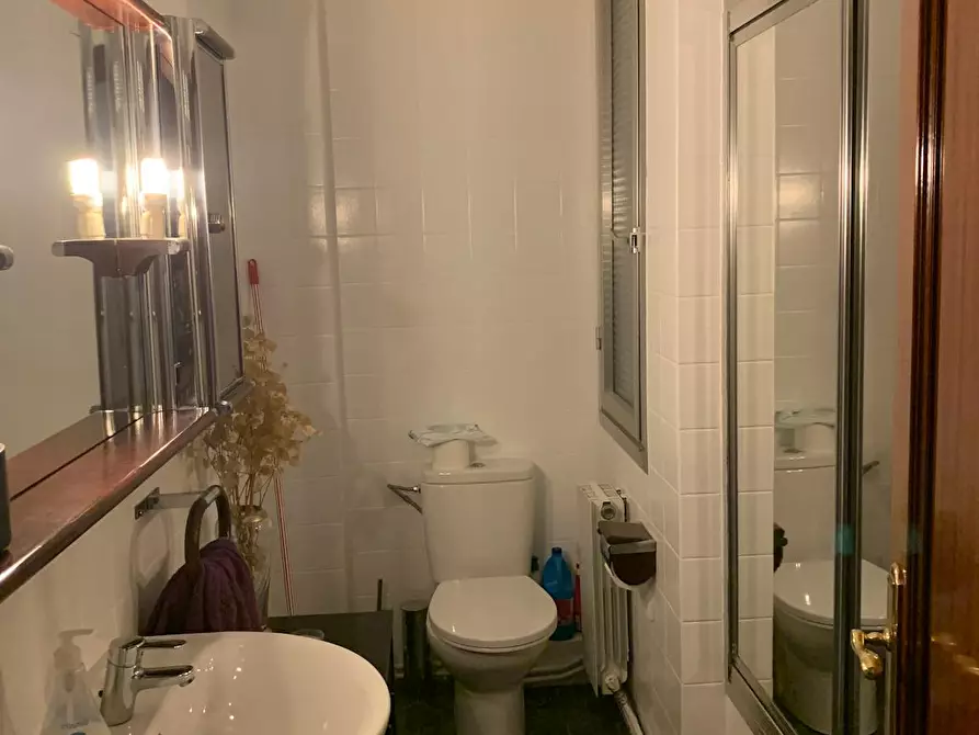 Immagine 8 di Camera in affitto  in Calle Blas de Otero a Bilbao