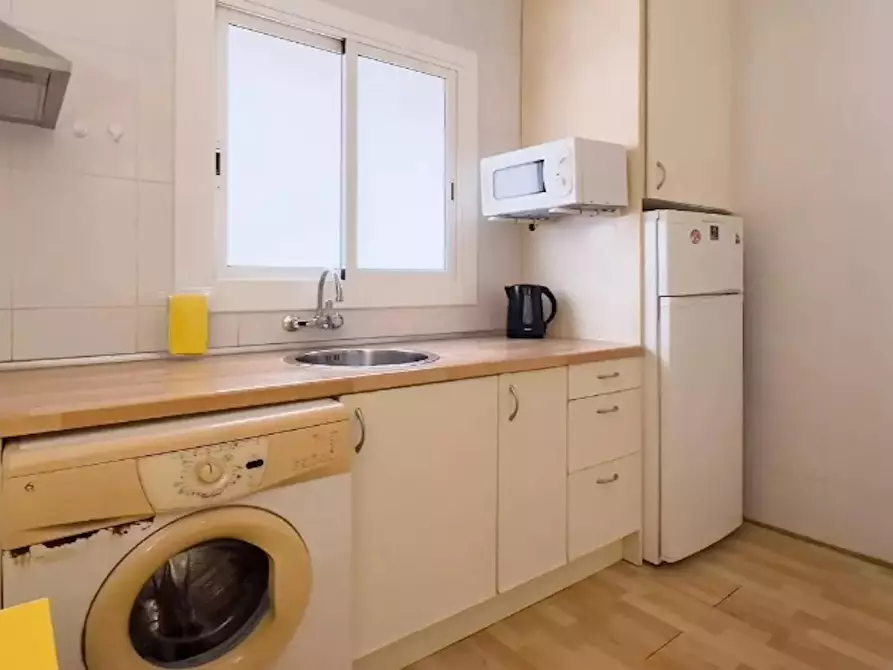 Immagine 4 di Appartamento in affitto  in Passeig de l'Exposició a Barcelona