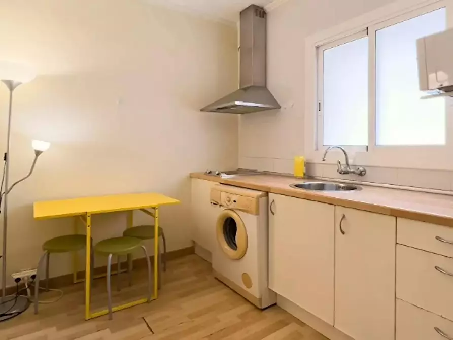 Immagine 5 di Appartamento in affitto  in Passeig de l'Exposició a Barcelona