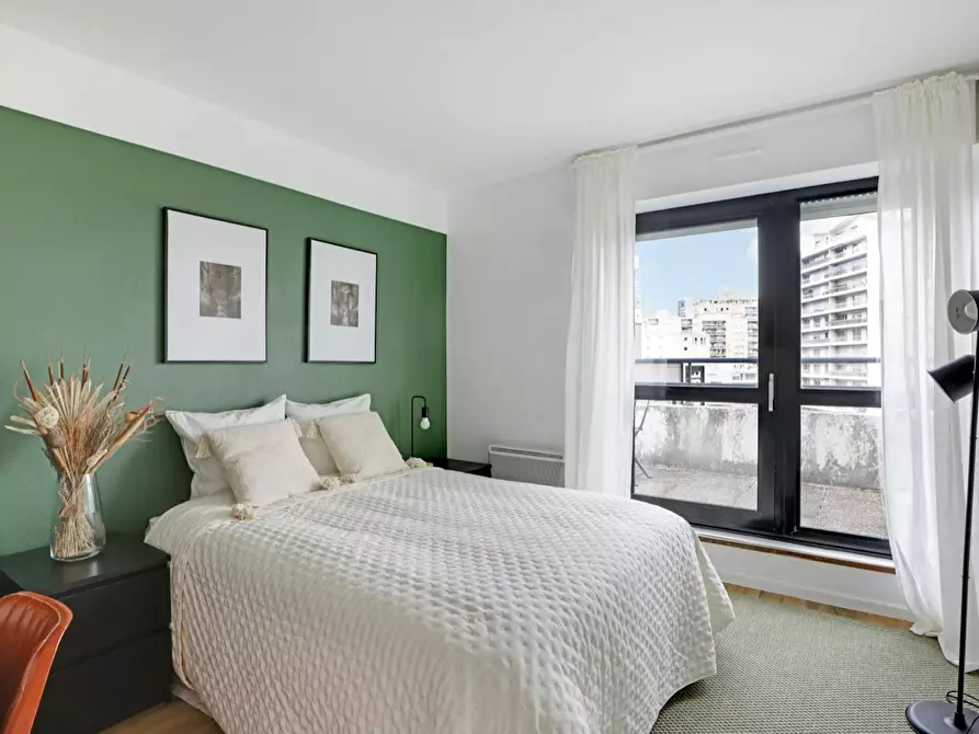 Immagine 2 di Camera in affitto  in Rue de l'Abreuvoir a Courbevoie