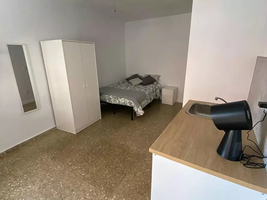 Immagine 5 di Camera in affitto  in Carrer Joan Lluis Vives a Manises