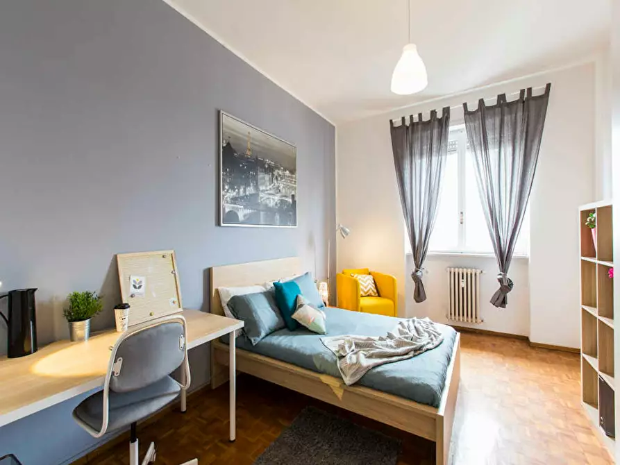 Immagine 3 di Camera in affitto  in Via dei Mandorli a Buccinasco