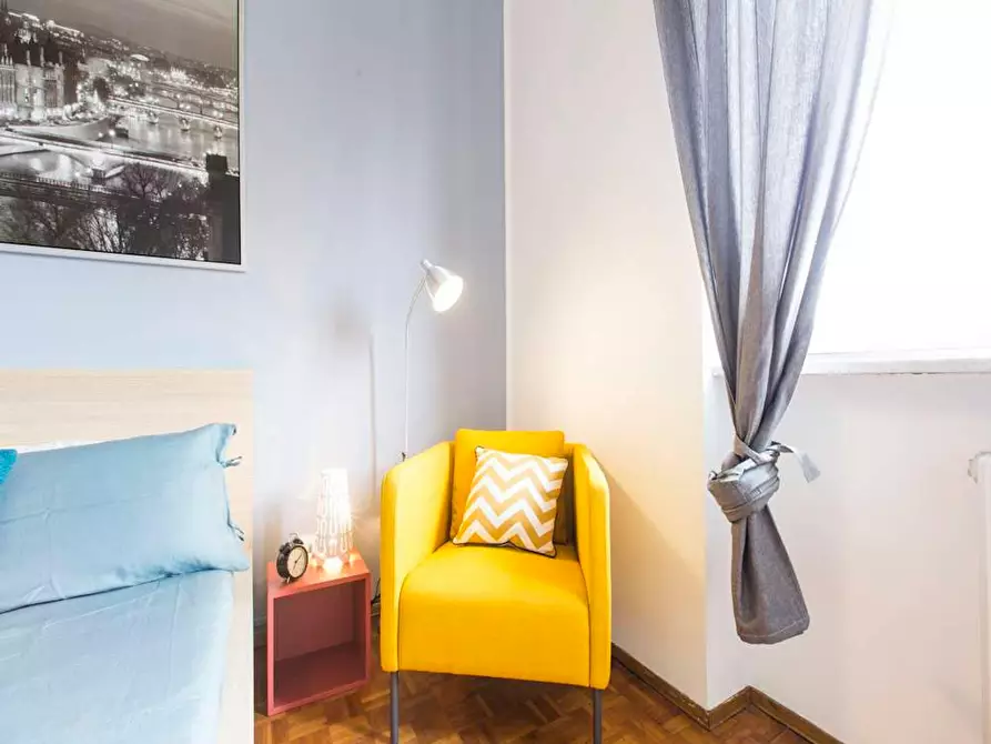 Immagine 6 di Camera in affitto  in Via dei Mandorli a Buccinasco