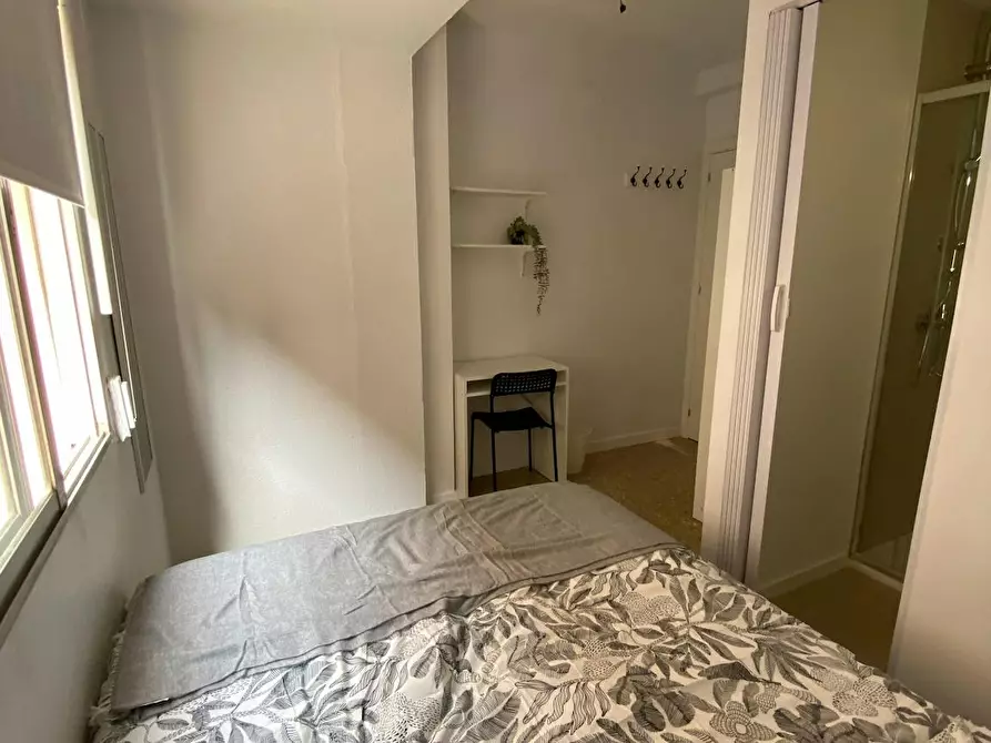 Immagine 3 di Camera in affitto  in Carrer Joan Lluis Vives a Manises