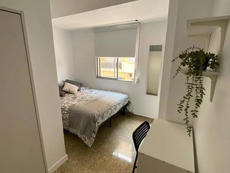 Immagine 1 di Camera in affitto  in Carrer Joan Lluis Vives a Manises