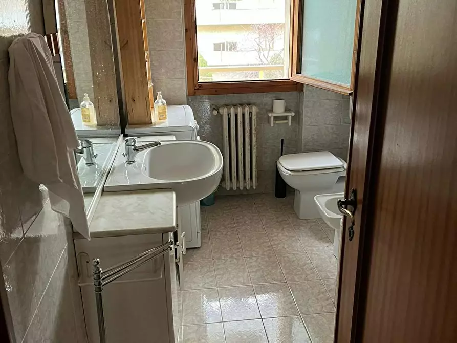 Immagine 5 di Camera in affitto  in Via Luigi Boccherini a Scandicci