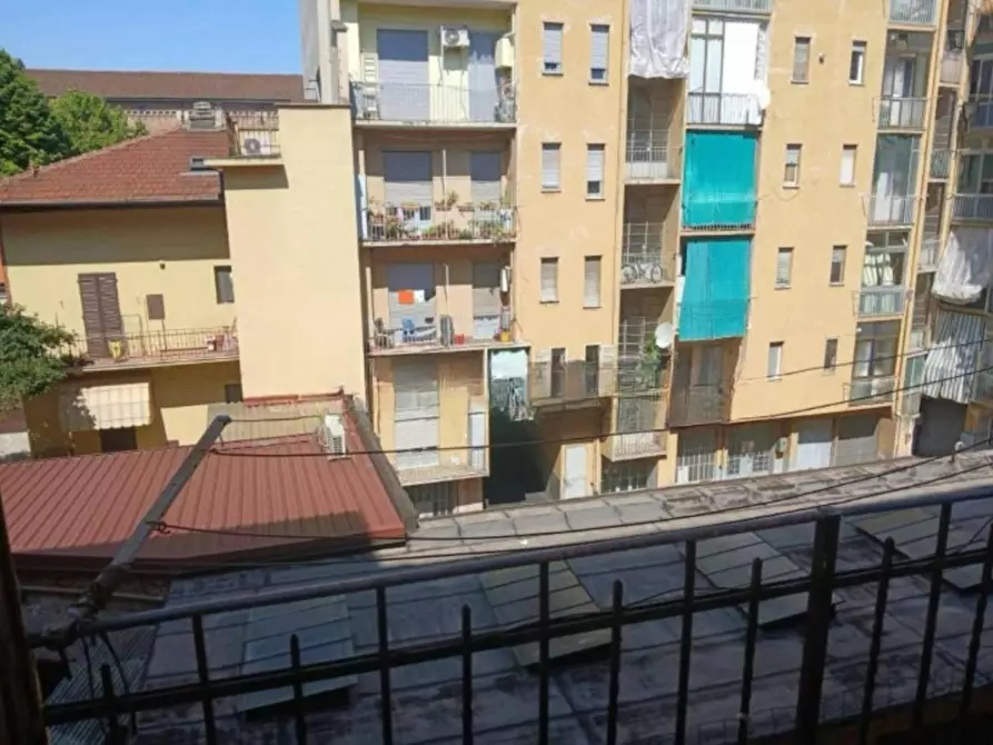 Immagine 4 di Appartamento in affitto  in Via Genova a Torino