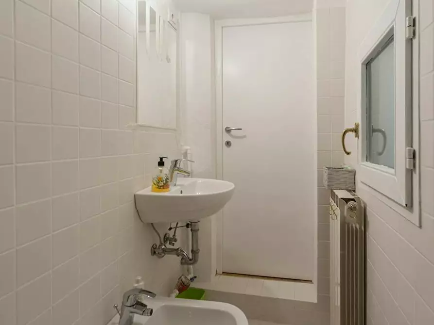 Immagine 6 di Appartamento in affitto  in Via Mirasole a Bologna