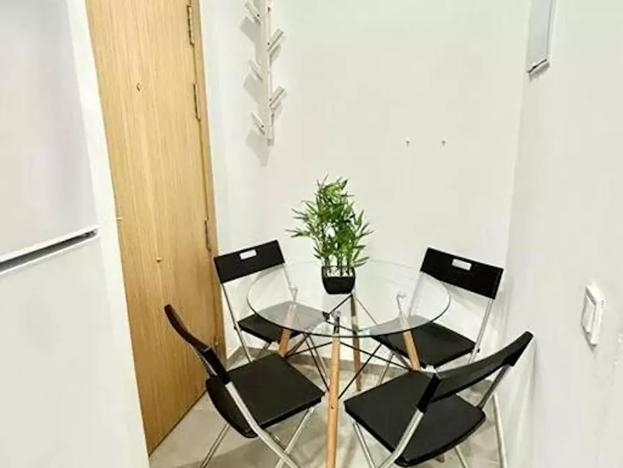 Immagine 8 di Appartamento in affitto  in Pasaje de Pradillo a Madrid