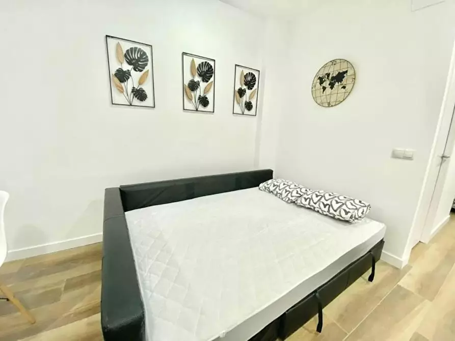 Immagine 9 di Appartamento in affitto  in Calle de Amparo Usera a Madrid