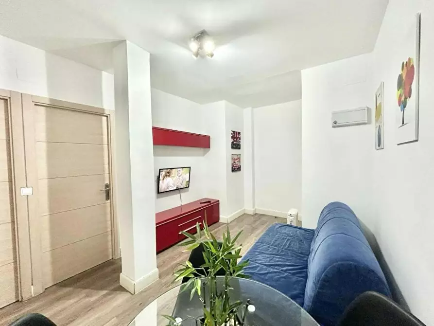 Immagine 3 di Appartamento in affitto  in Calle de Antonio López a Madrid