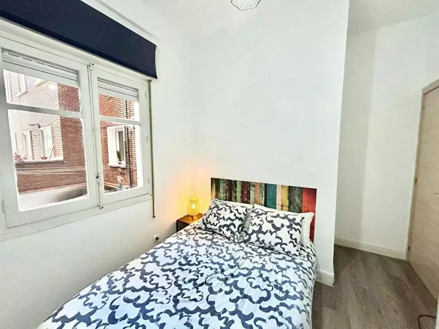Immagine 10 di Appartamento in affitto  in Calle de Antonio López a Madrid