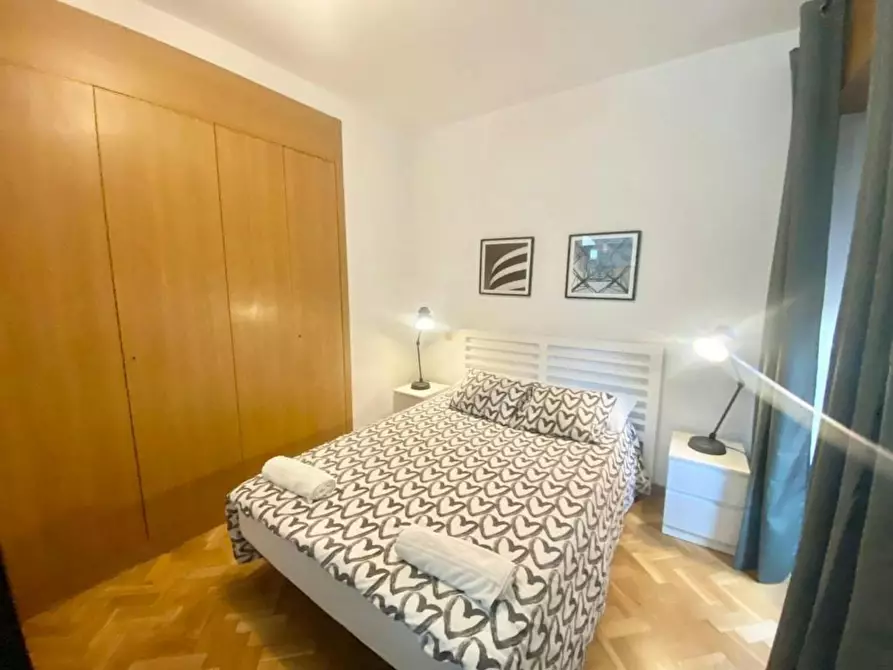 Immagine 6 di Appartamento in affitto  in Calle de la Huerta del Bayo a Madrid