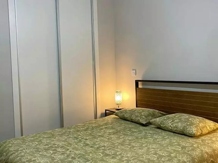 Immagine 9 di Appartamento in affitto  in Calle de Binéfar a Madrid