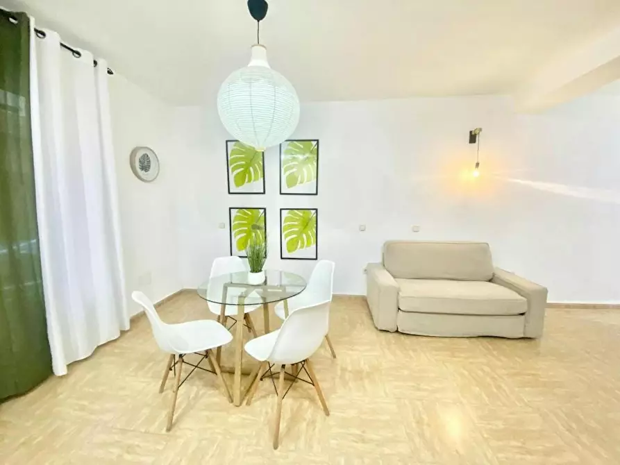 Immagine 4 di Appartamento in affitto  in Calle de Callejo a Madrid