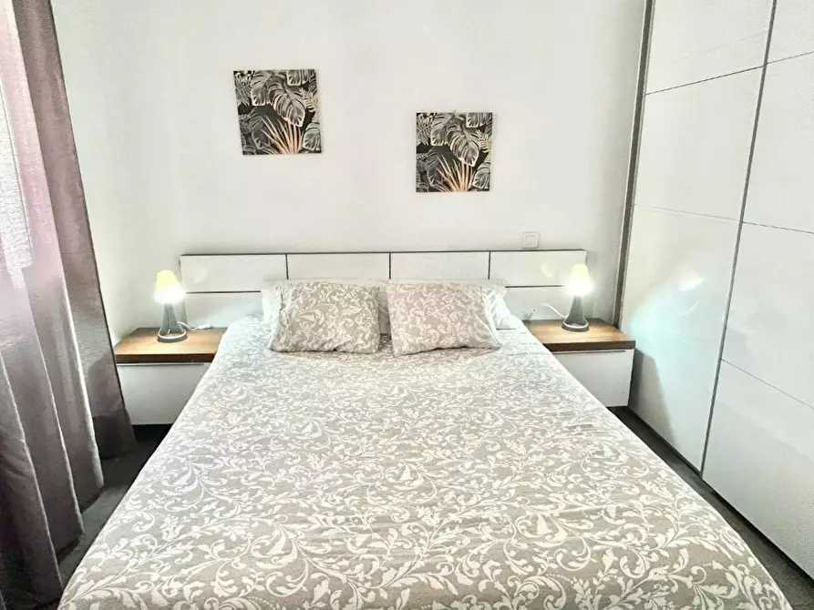 Immagine 10 di Appartamento in affitto  in Calle de Cardeñosa a Madrid