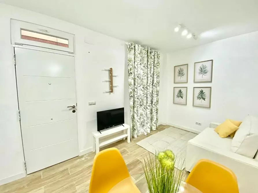 Immagine 3 di Appartamento in affitto  in Calle de la Pilarica a Madrid