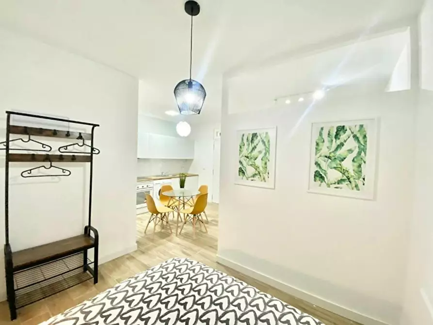 Immagine 8 di Appartamento in affitto  in Calle de la Pilarica a Madrid