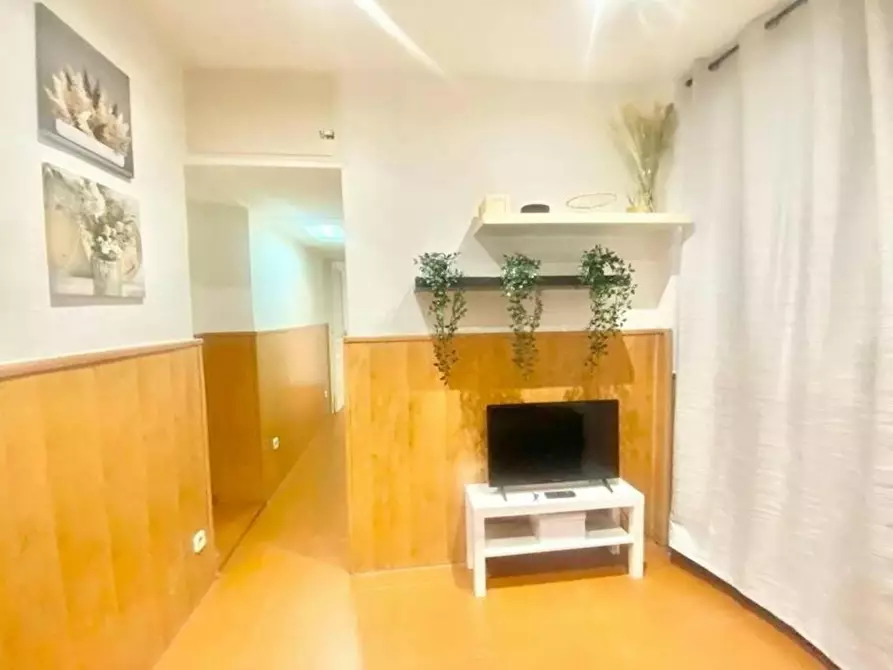 Immagine 3 di Appartamento in affitto  in Calle del Ferrocarril a Madrid