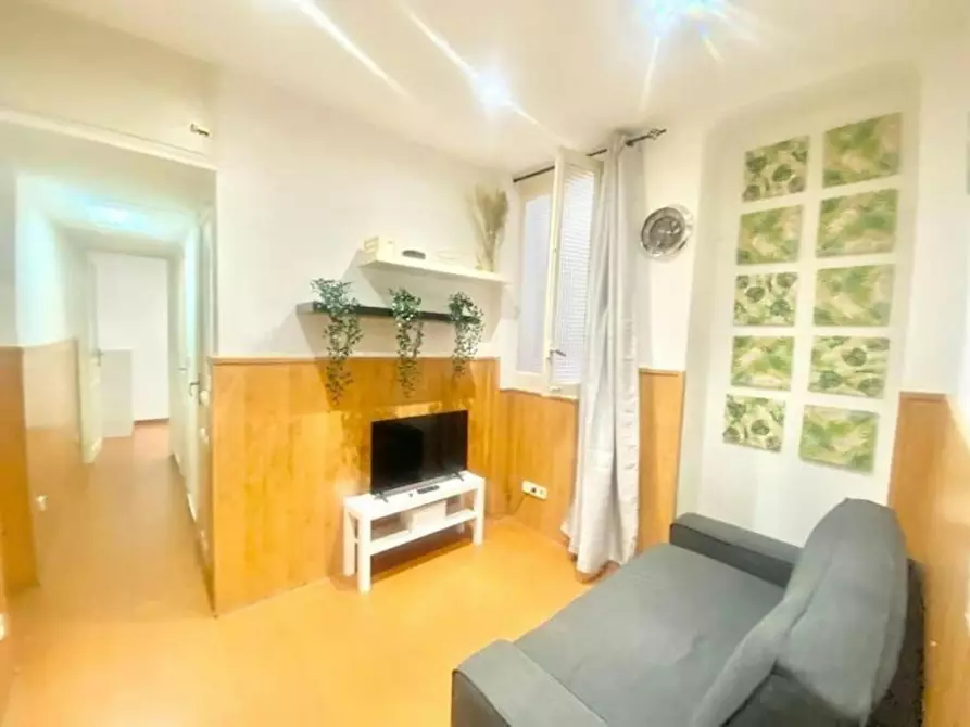 Immagine 4 di Appartamento in affitto  in Calle del Ferrocarril a Madrid
