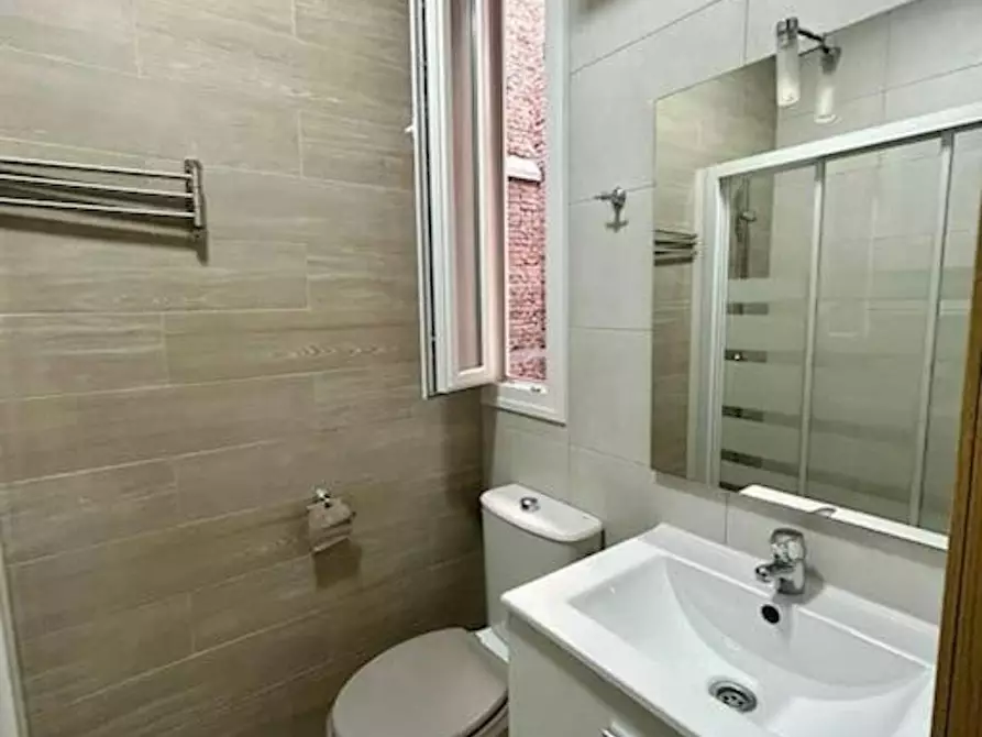 Immagine 10 di Appartamento in affitto  in Calle del Ferrocarril a Madrid