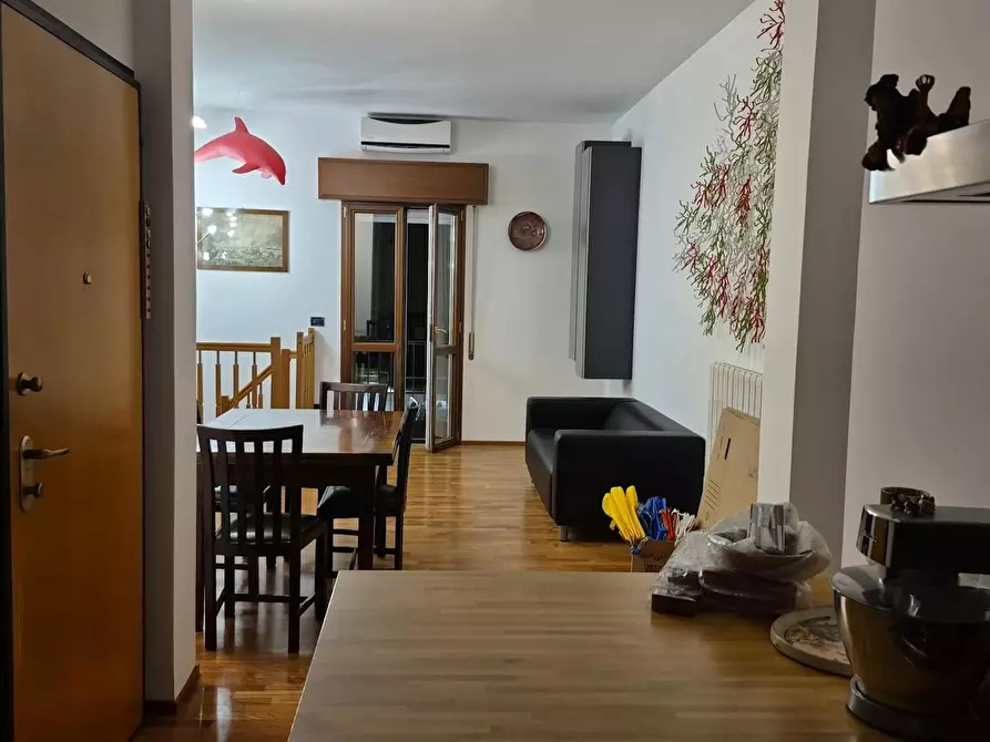 Immagine 7 di Appartamento in affitto  in Via Paolo Bovi Campeggi a Bologna