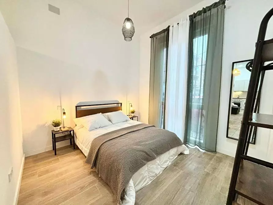 Immagine 5 di Appartamento in affitto  in Calle de Mariano Benlliure a Madrid