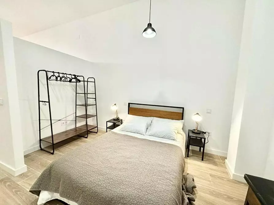 Immagine 3 di Appartamento in affitto  in Calle de Mariano Benlliure a Madrid