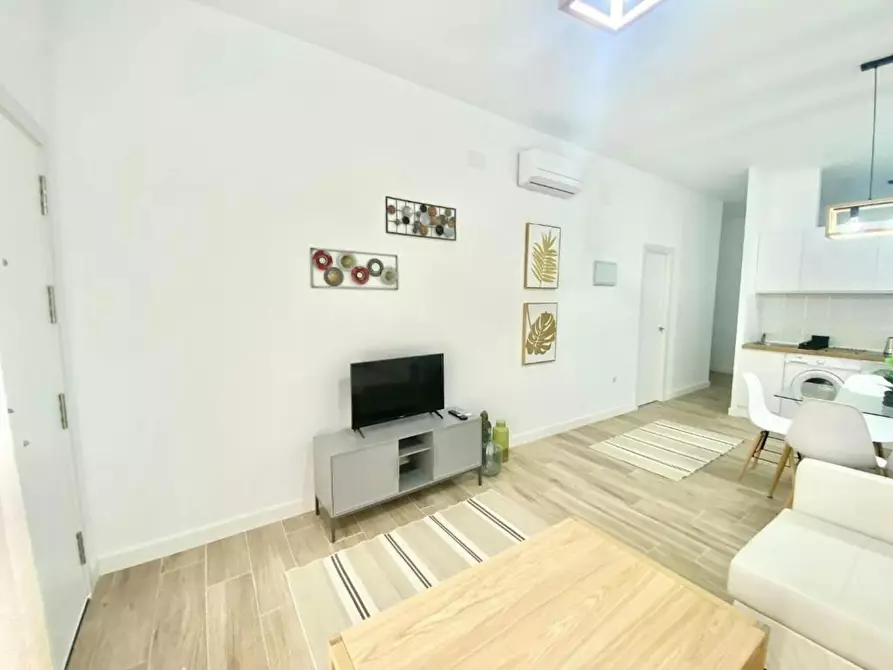 Immagine 8 di Appartamento in affitto  in Calle Fernando Díaz de Mendoza a Madrid