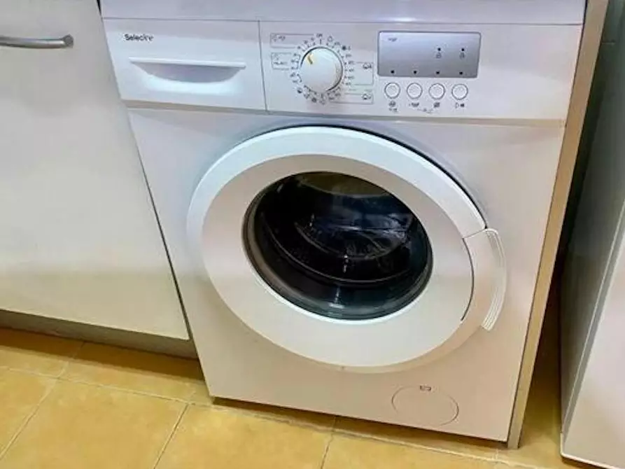 Immagine 10 di Appartamento in affitto  in Calle del Puerto de Pozazal a Madrid