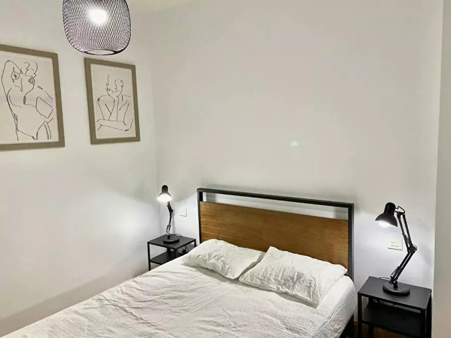 Immagine 7 di Appartamento in affitto  in Calle del Puerto de Pozazal a Madrid