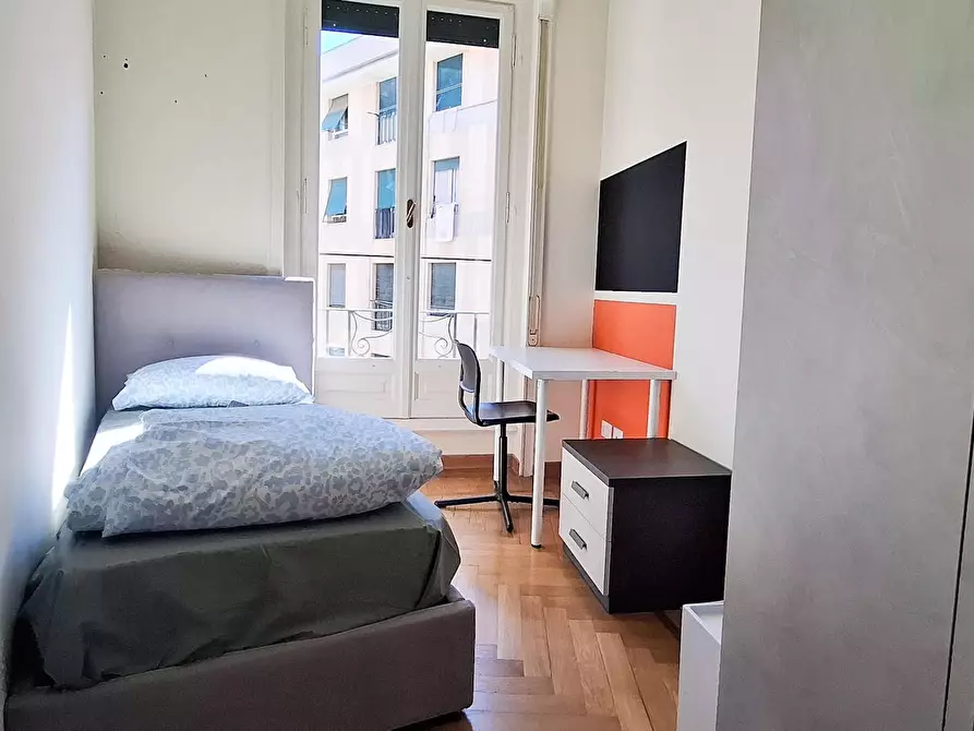 Immagine 3 di Camera in affitto  in Via Antonio Crocco a Genova