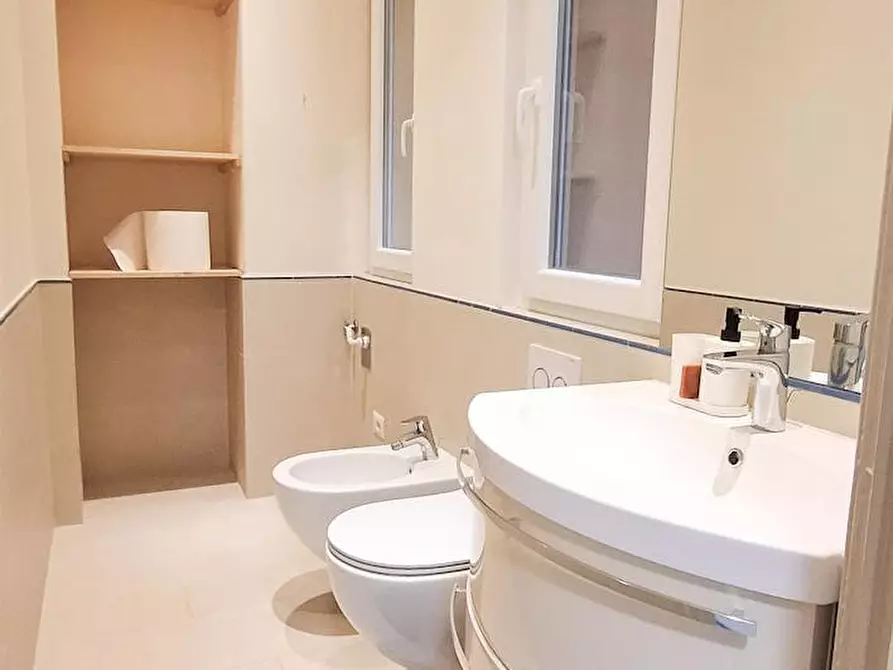 Immagine 9 di Camera in affitto  in Via Antonio Crocco a Genova