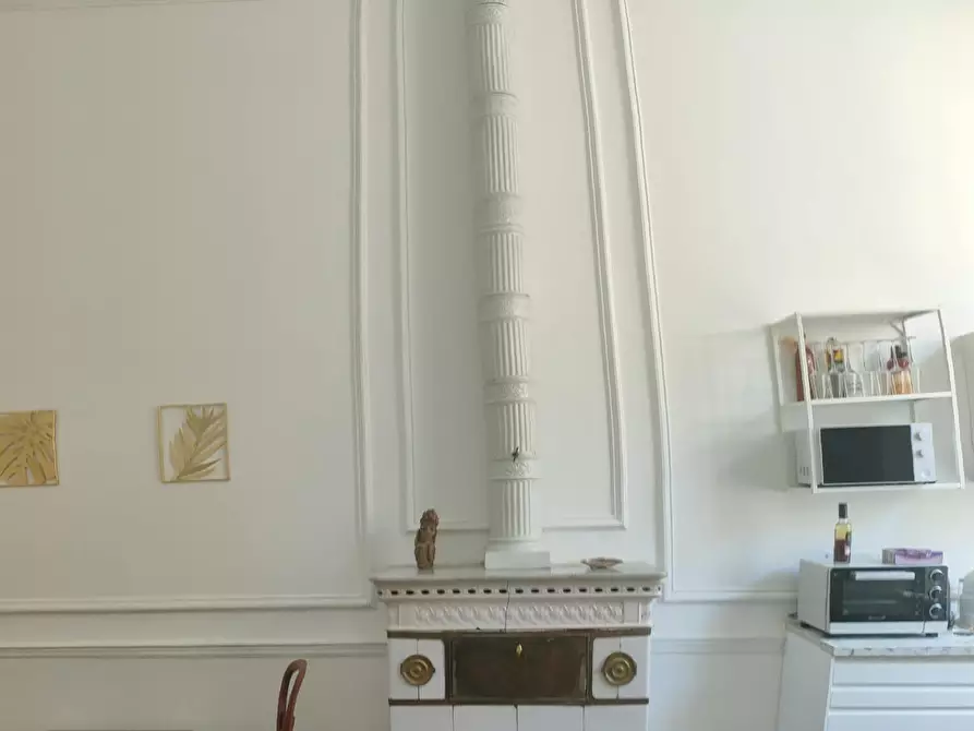 Immagine 5 di Appartamento in affitto  in Grand Rue a Nîmes