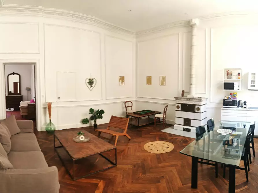 Immagine 3 di Appartamento in affitto  in Grand Rue a Nîmes