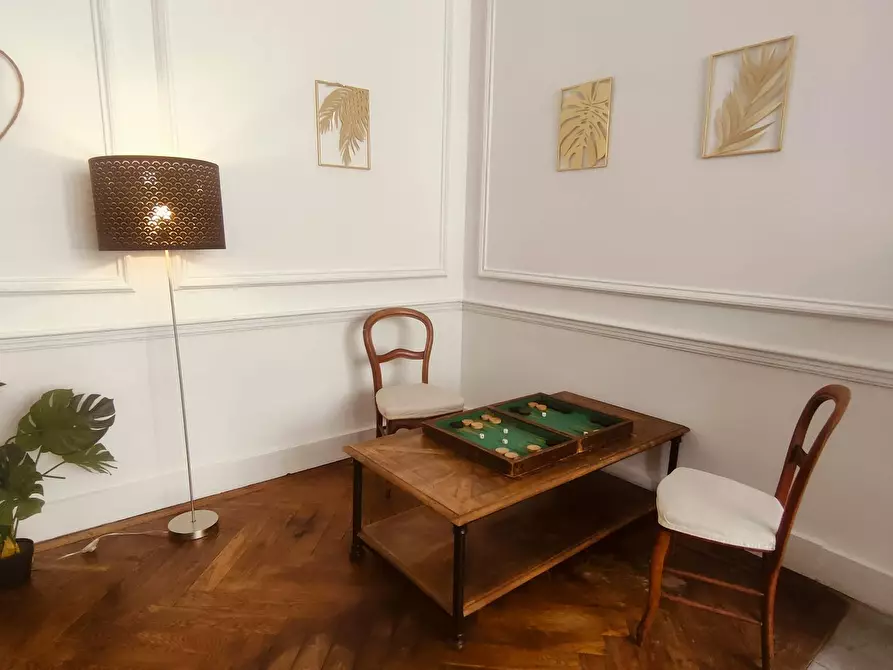 Immagine 4 di Appartamento in affitto  in Grand Rue a Nîmes