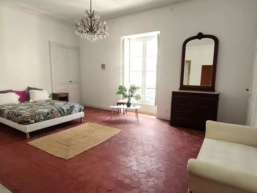 Immagine 1 di Appartamento in affitto  in Grand Rue a Nîmes