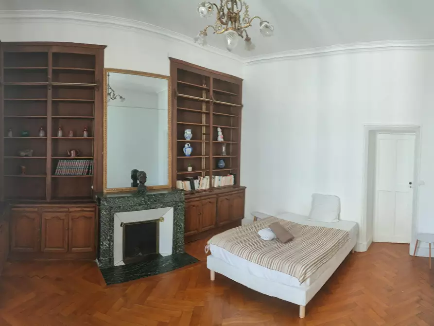 Immagine 7 di Appartamento in affitto  in Grand Rue a Nîmes